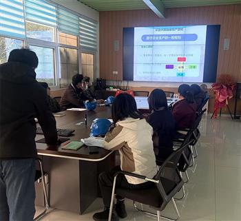 金鋒鋸業(yè)舉辦新入職員工帶鋸床、帶鋸條業(yè)務(wù)知識培訓(xùn)